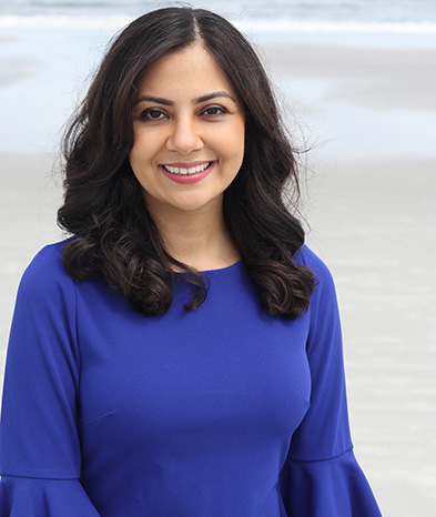 Jacksonville Beach dentist Dr. Elaheh Habibi